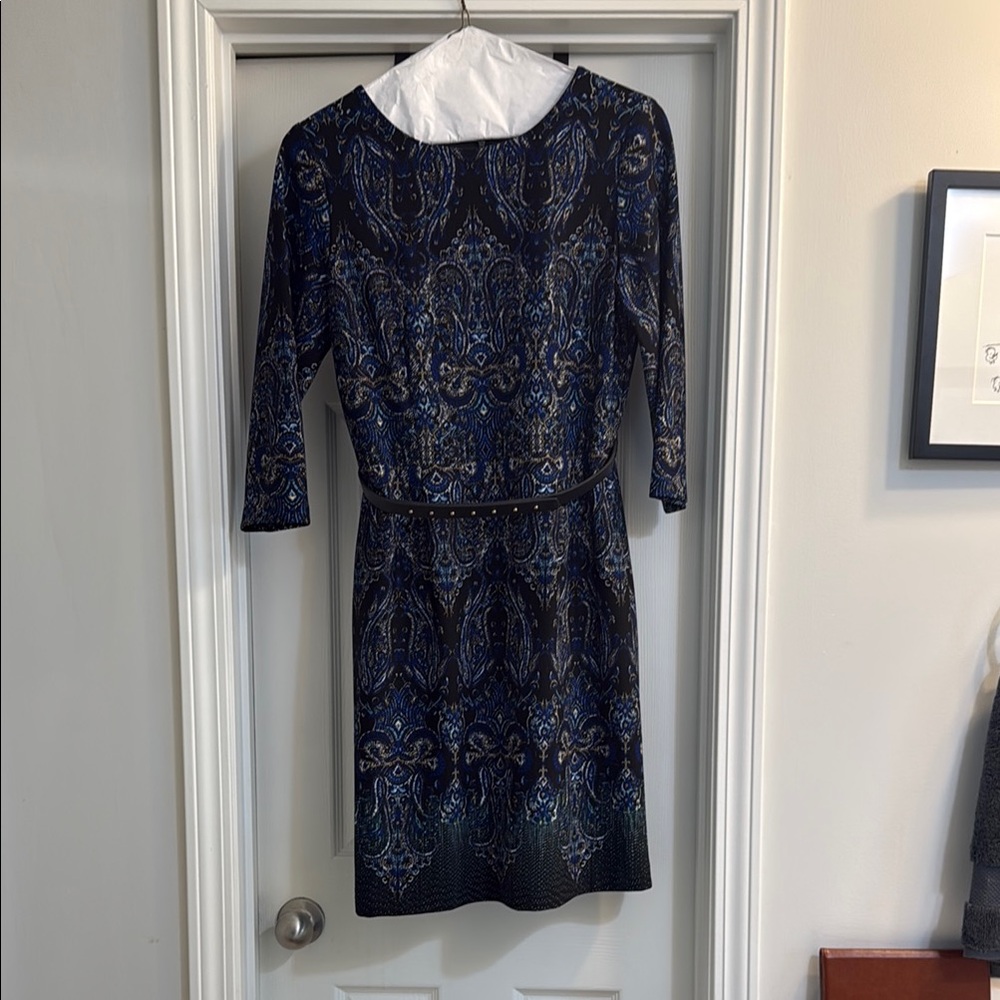 Elegant Blue and Black Patterned Dress
